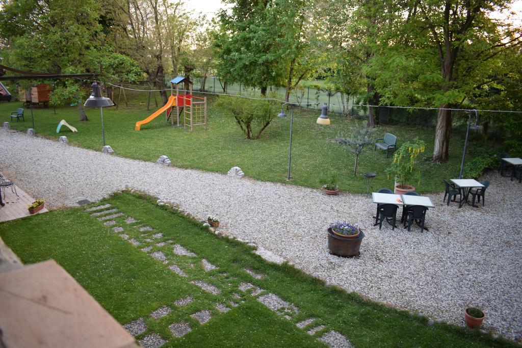 Hotel Agriturismo Fior Di Pesco Sommacampagna Exteriér fotografie